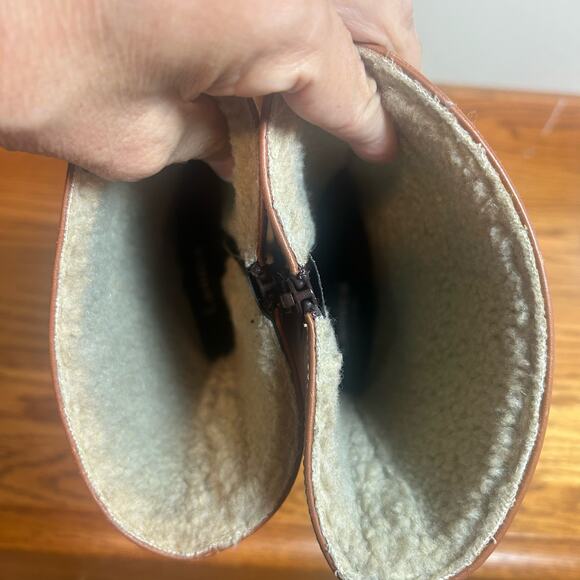 Lamica Women's Leather Boots Size 10 European Size 41 Zipper Rubber Sole - Picture 5 of 11